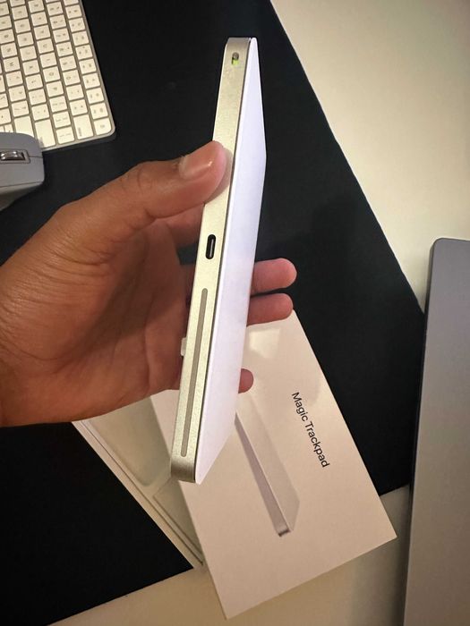 Magic trackpad 2025