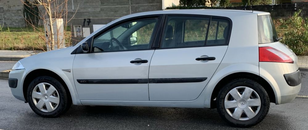 Renault Megane II 1.5 dci || Depósito combustivel Cheio!