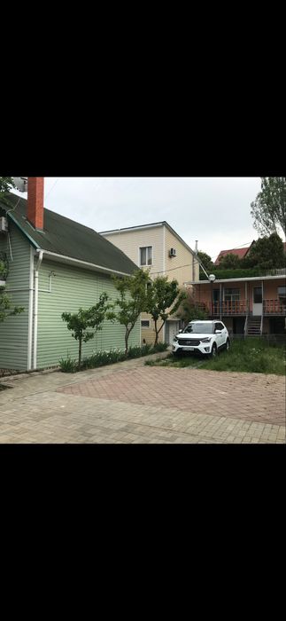 Аренда 2 этажного дома (г.Черноморск)