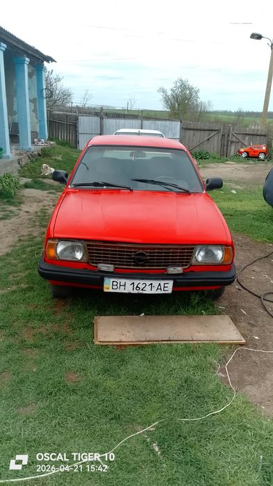 Опель Аскона 85г