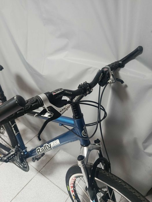 Vendo Bicicleta estado de nova