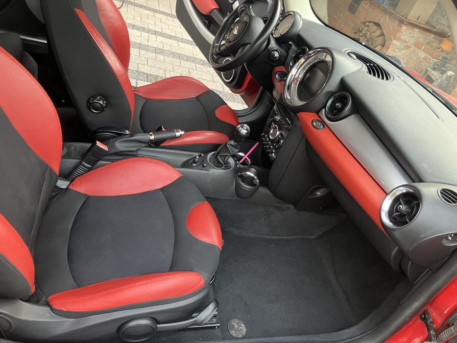 Mini Cooper 1.6 B 120 km