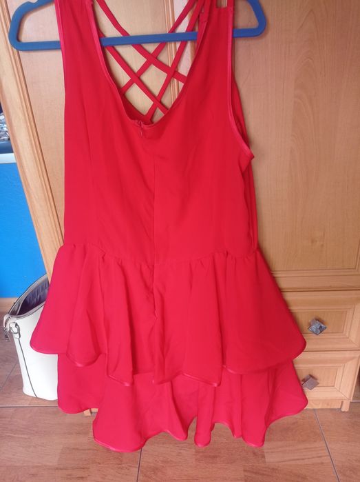 Czerwona sukienka L