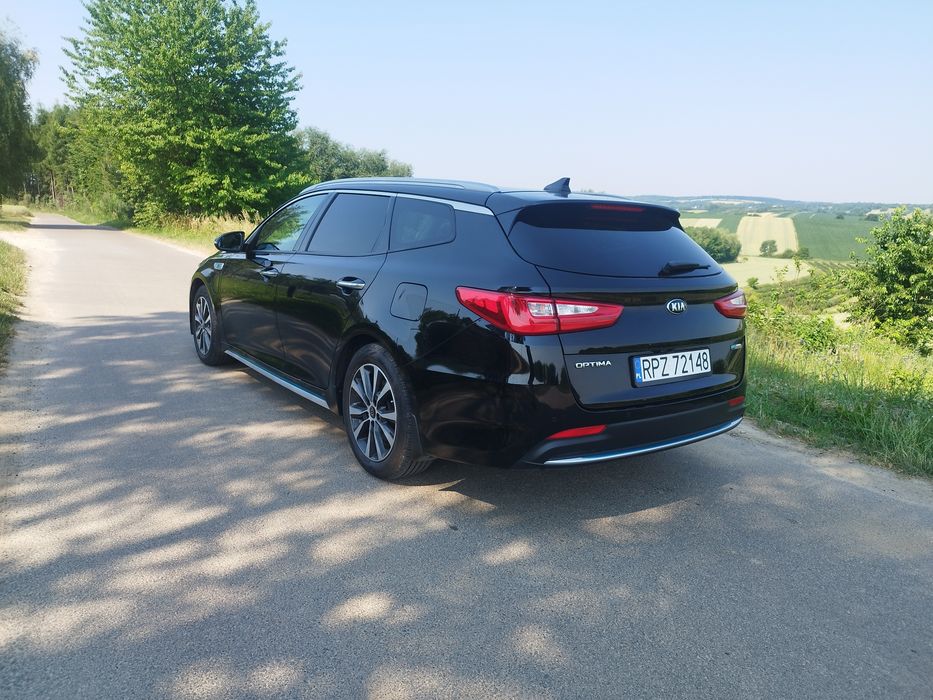 Kia Optima kombi  2.0 GDI PHEV 205 km