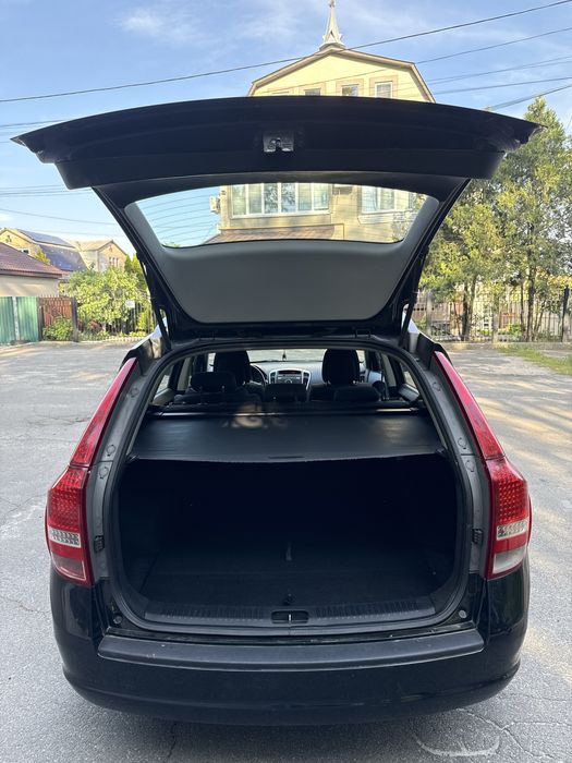 Продам Kia Ceed 1.4