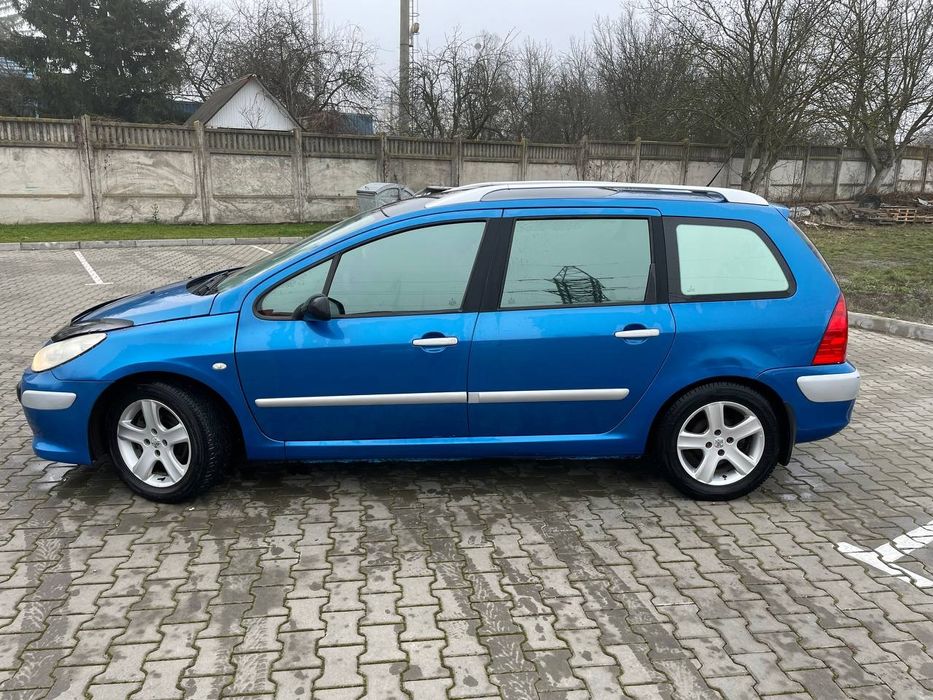 Peugeot 307 sw ,продам ,газ -бензин , автомат