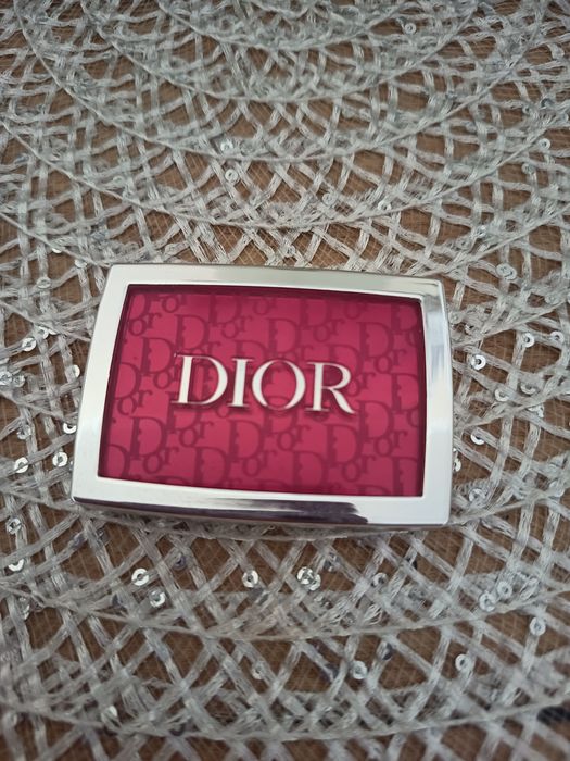 Róż Dior jak nowy 006