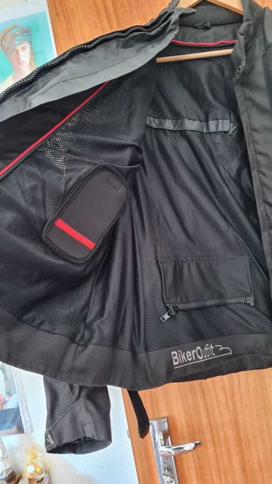 Casaco de Mota XXL 
XXl pequeno.

Preço negociável.