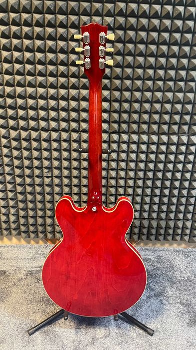 Gitara elektryczna Gibson ES-335 Sixties Cherry 2021