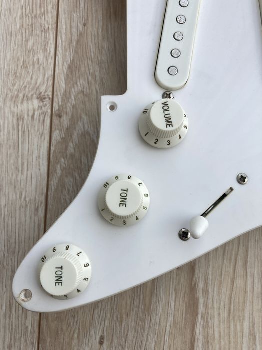 Датчики на Fender /Squier SSS