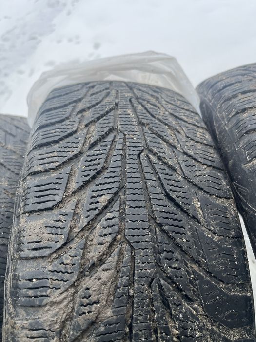 Зимові покришки 205/55/16
