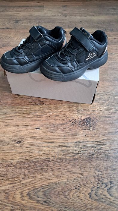 Buty sportowe rozm. 32