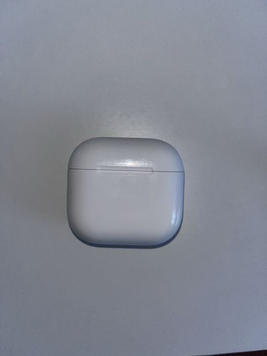 AirPods 4 com Cancelamento Ativo de Ruído (ANC) — Originais
