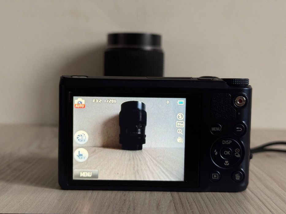 Цифровой фотоаппарат Samsung WB202F