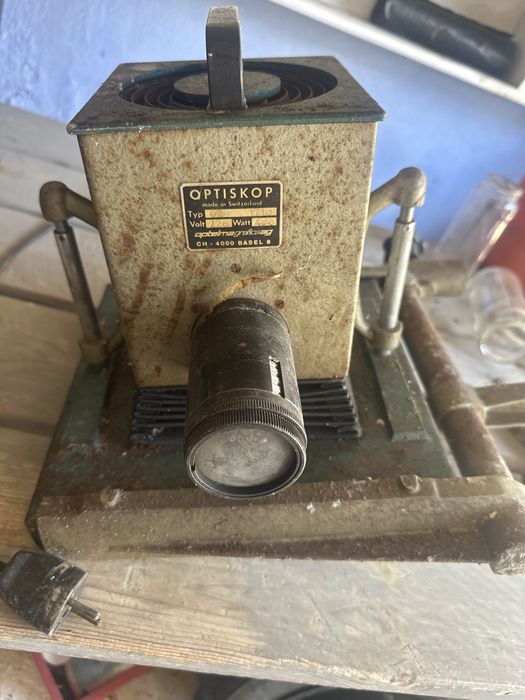 Projetor antigo OPTISKOP G2 suíço vintage (anos 50/60)