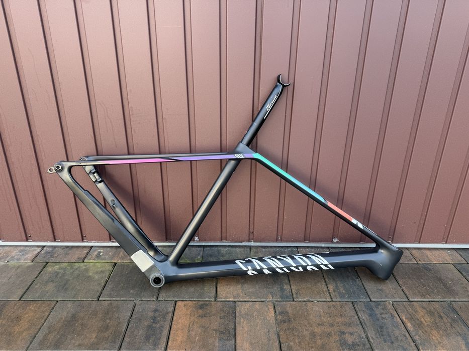 Rama frameset Canyon Exceed L 29" carbon