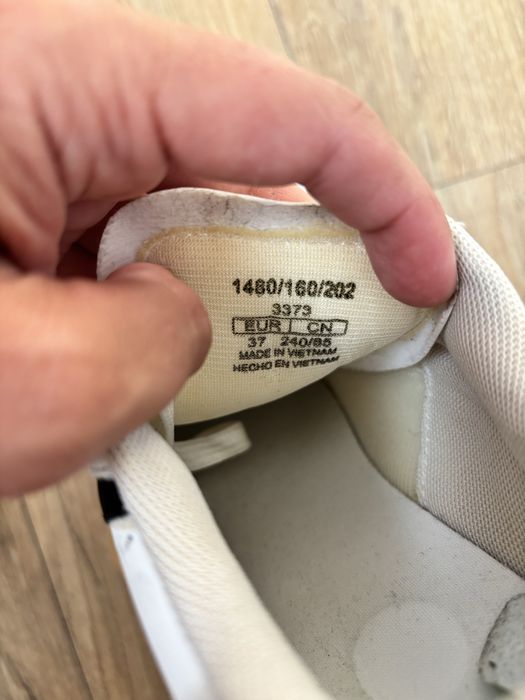 Кеди  кросівки жіночі bershka 37