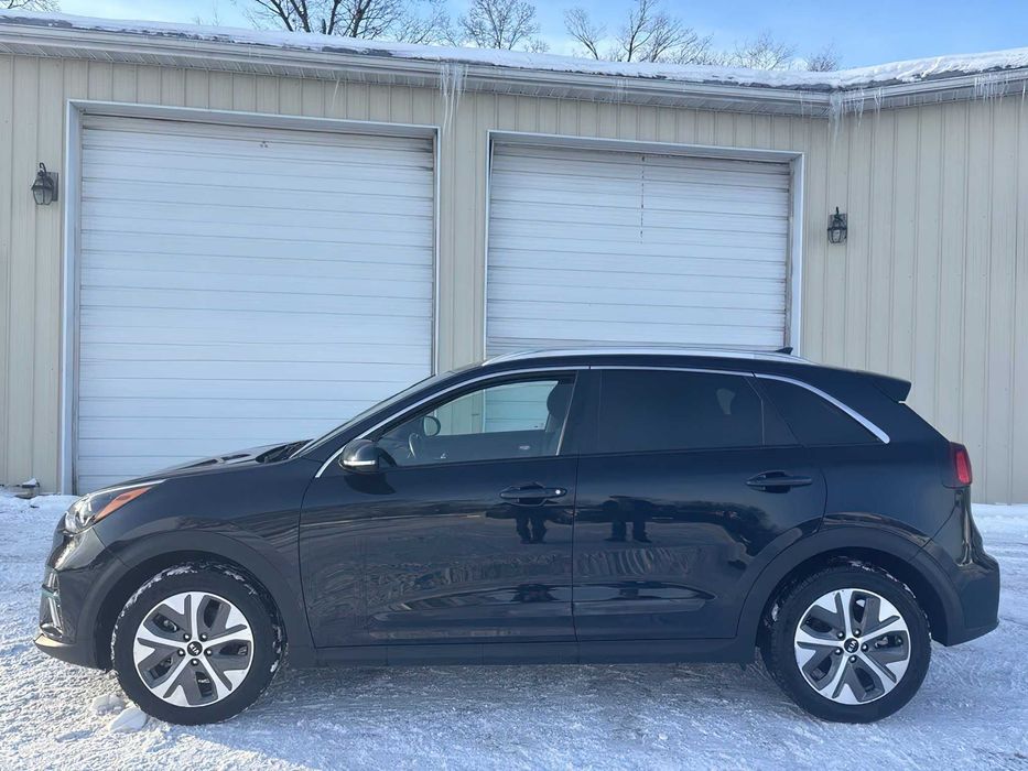 Kia e-Niro      2020