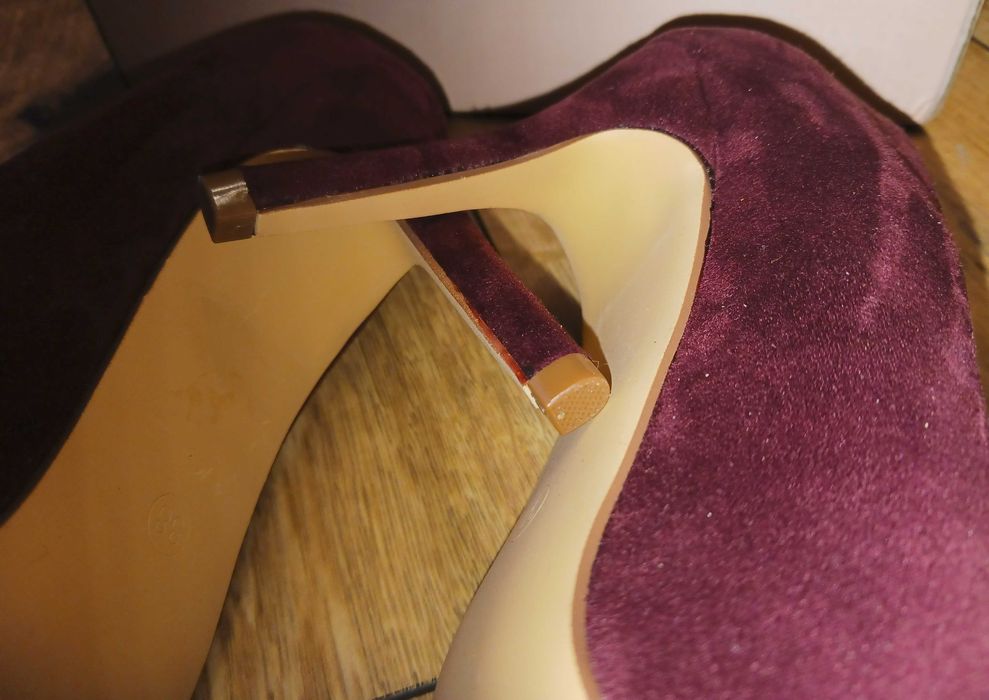 Szpilki bordowe roz. 38 NOWE