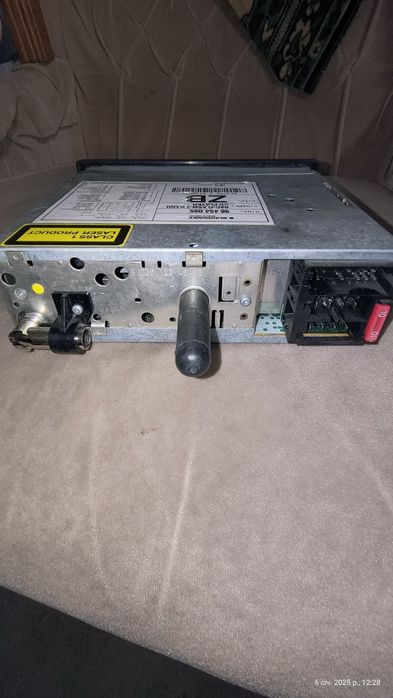 Продам штатну магнітолу Lacetti blaupunkt