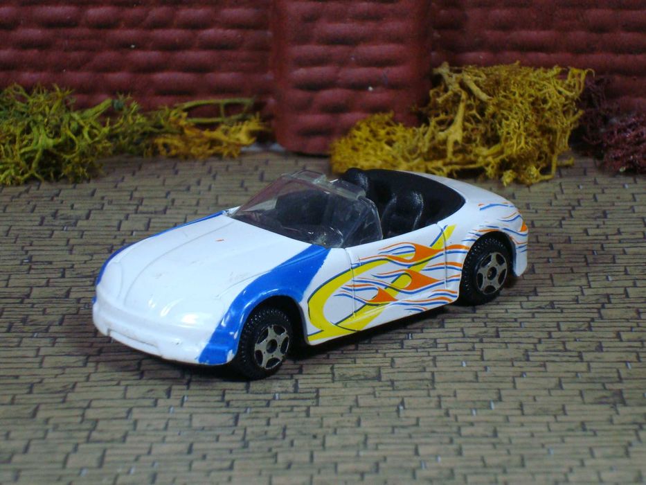 Motor Max - BMW z3 Cabrio / Escala 1:64 / Usado