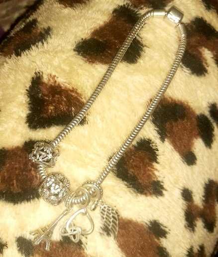 Оригінальні ювелірні срібні вироби