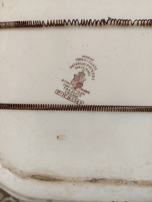 Saladeira  antiga ,rara,numerada "Royal Premium - England"