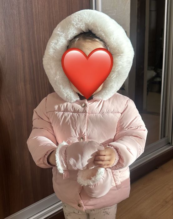 Зимова курточка для дівчинки з ракавичками 18-24м