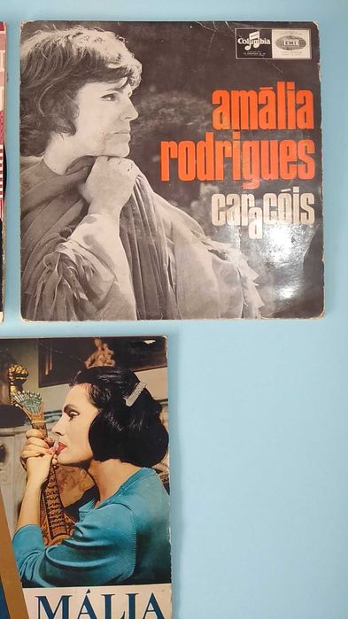 3 singles Amália Rodrigues e Tony de Matos por 10EUR todos.