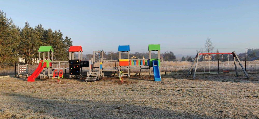 Plac zabaw z Certyfikatem PN-EN 1176 "CHAŃCZA"