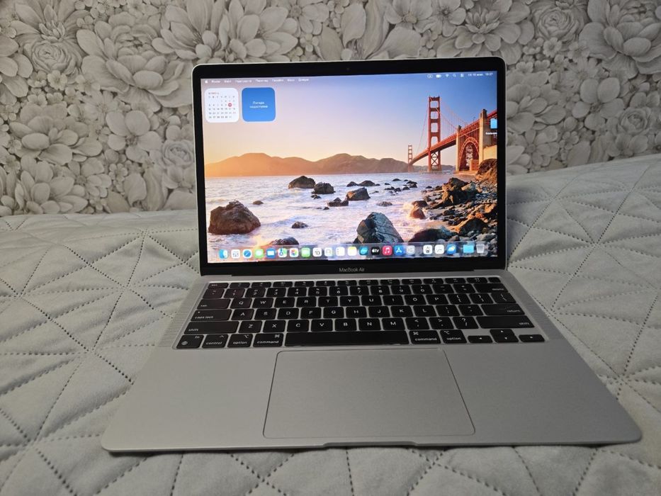 MacBook Air M1 8 1TB  Silver