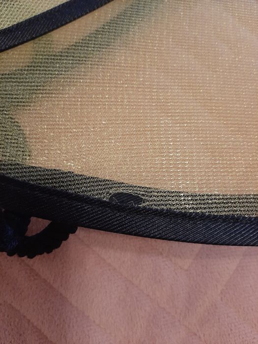 Дитячі крильця метелика, бджоли, вушка зайчика