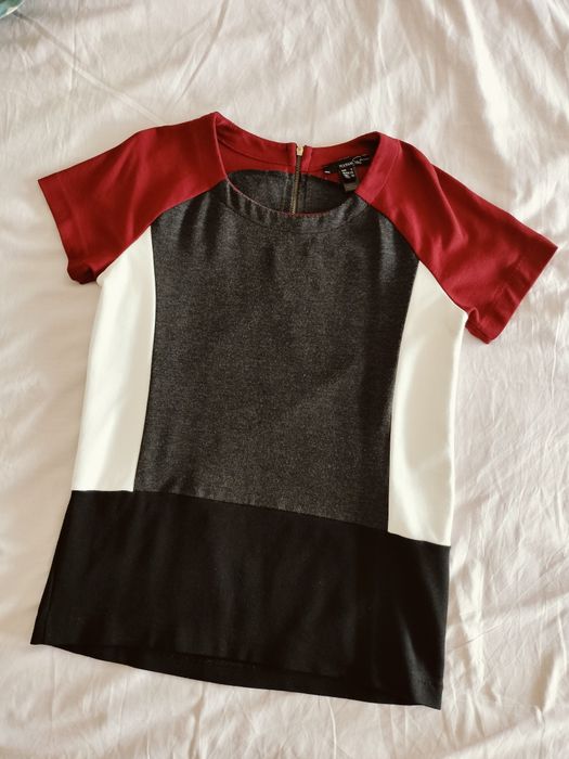Camisola/t-shirt Mango • S