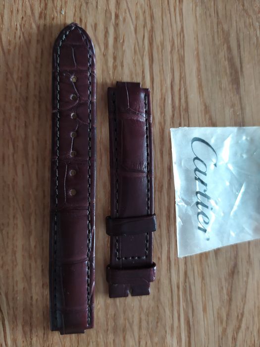 Correia em  pele para relógio Cartier  Ballon Bleu
