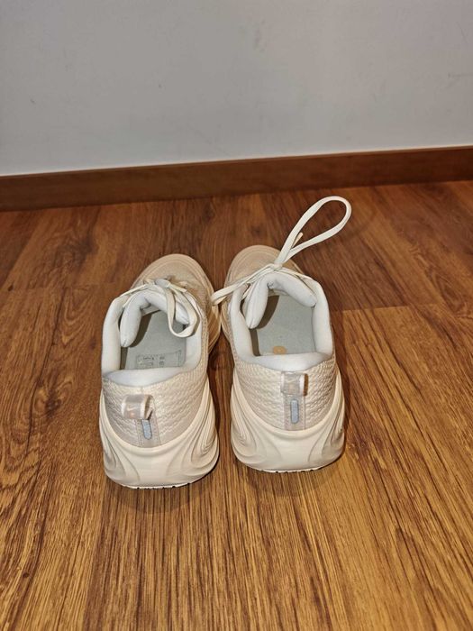 Nike Vomero Plus
