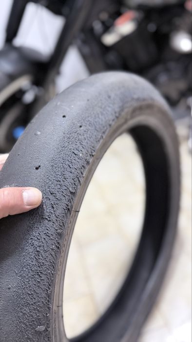 190-55-17  120/70/17 dunlop bridgestone pneus mota