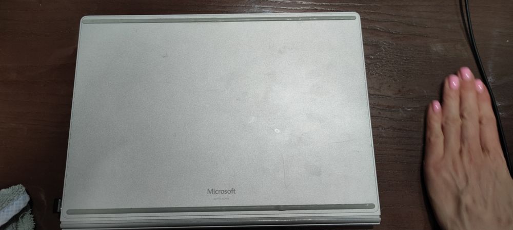 Продам Microsoft Surface Book