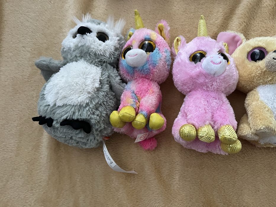 Мʼякі іграшки TY, SA та просто з блискучими очима