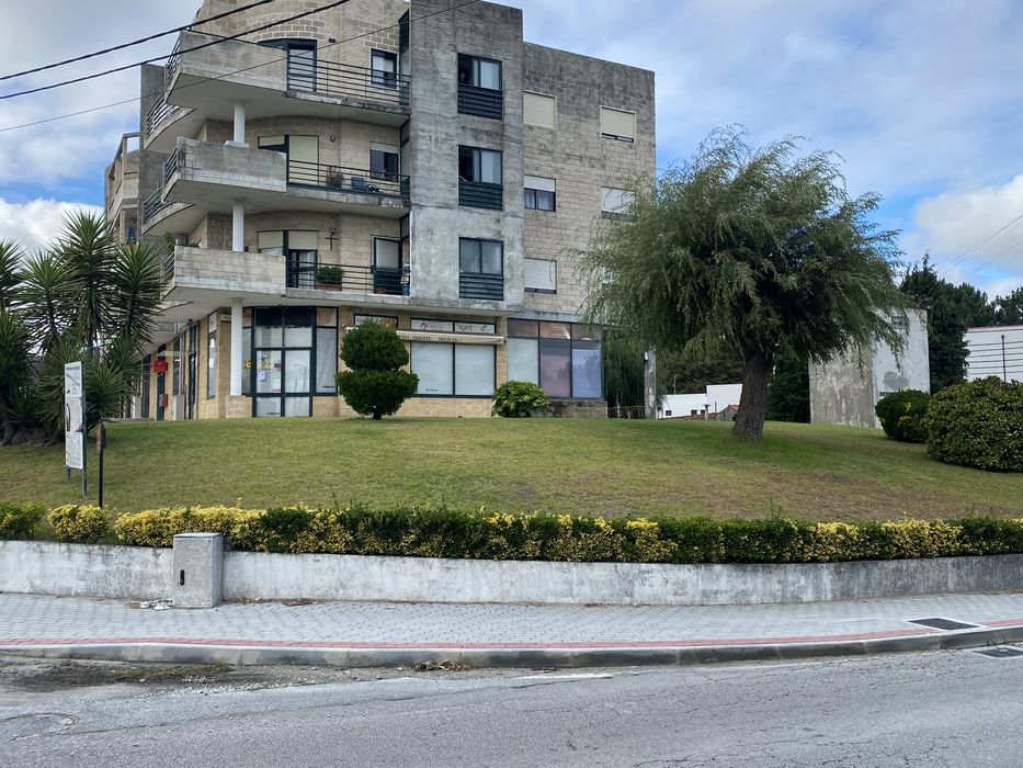 Vendo lojas Cete Paredes