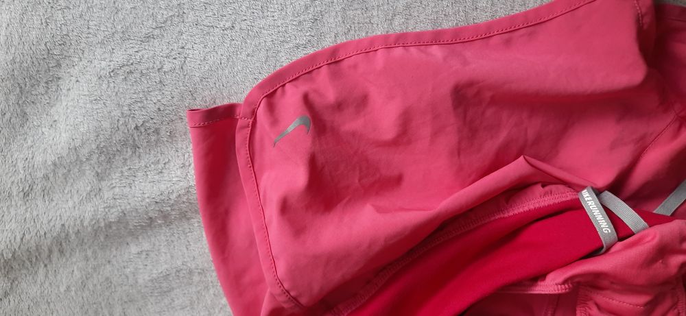 Шортики для девушки NIKE!
