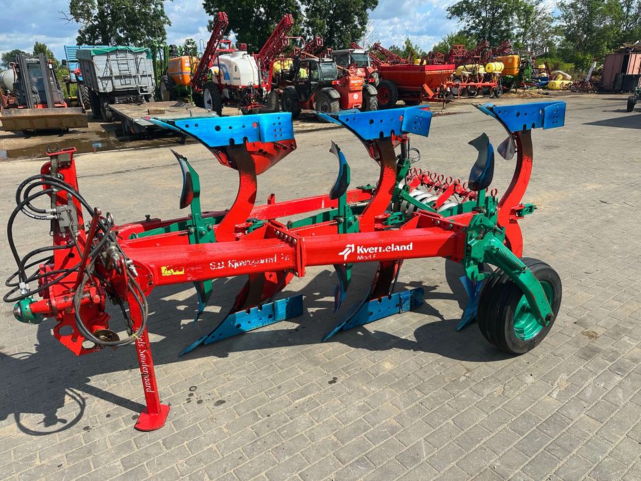 Pług 3 skibowy obrotowy Kverneland F160 SUPER STAN