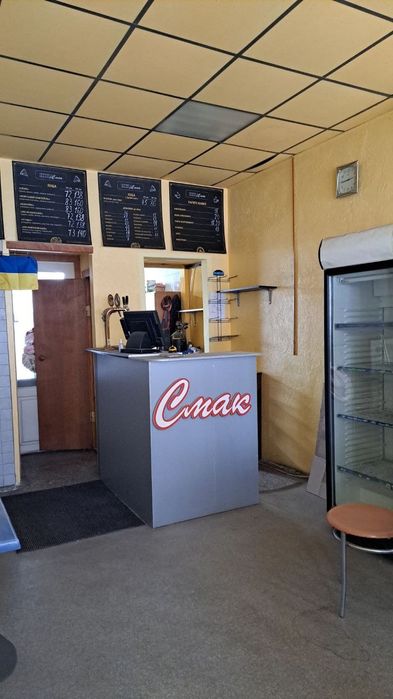 Здається в оренду кафе