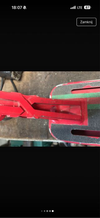 Deck MGX czerwony popękany