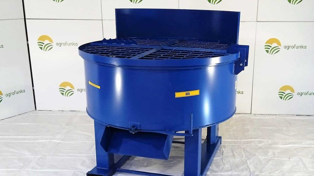 Mieszalnik betoniarka hydrauliczna okrągła 800L zgarniacz