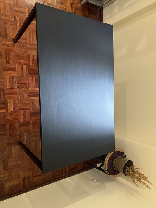 Mesa ikea preta