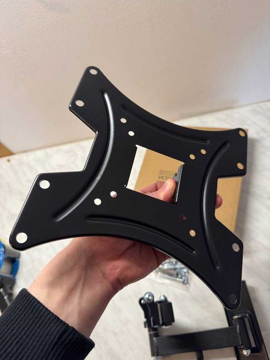 NOWY Wieszak TV Obrotowy UCHWYT 22-42 cale do Telewizora