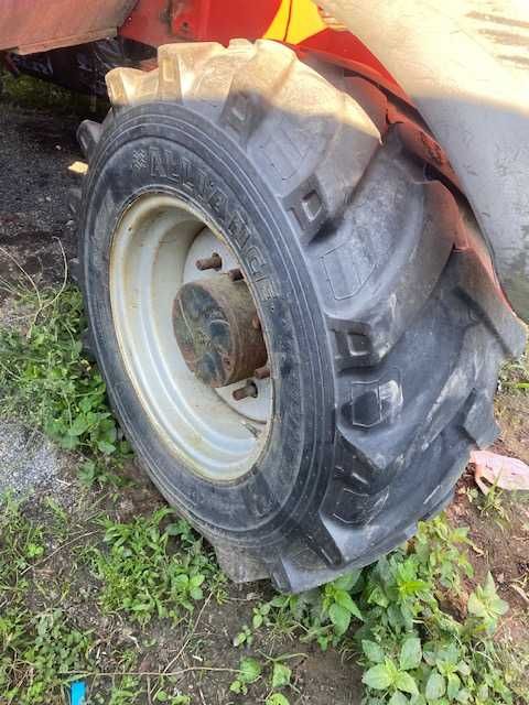 Felgi z oponami Alliance 405/70 R20 4 sztuki