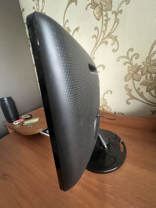 Продам монитор Samsung SA10