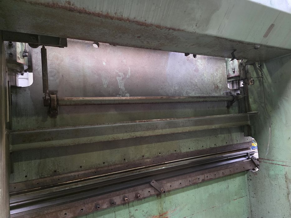 Prasa Krawędziowa krawedziarka LVD 100 ton 3 m