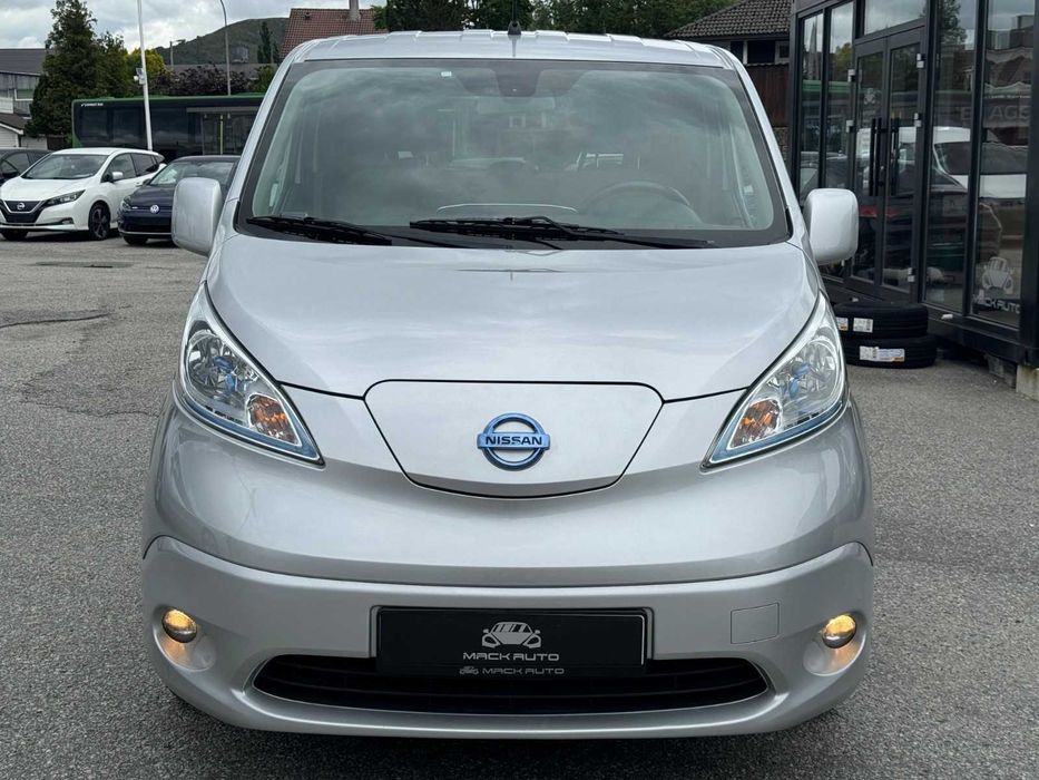2015 Nissan e-NV200 пасажир 5 місць з Норвегії